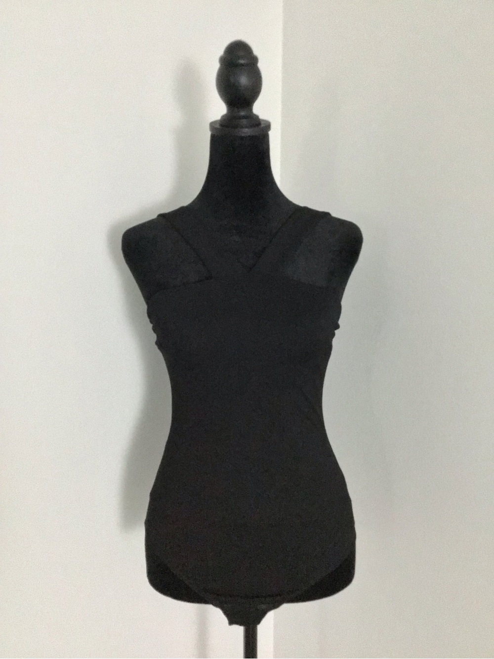CHARLOTTE RUSSE Black Crisscross Strap Women’s Bodysuit, size XS